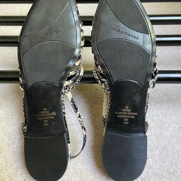 MARC FISHER Women Adra2 Pointy Toe Shoes - NEW - Picture 7 of 7